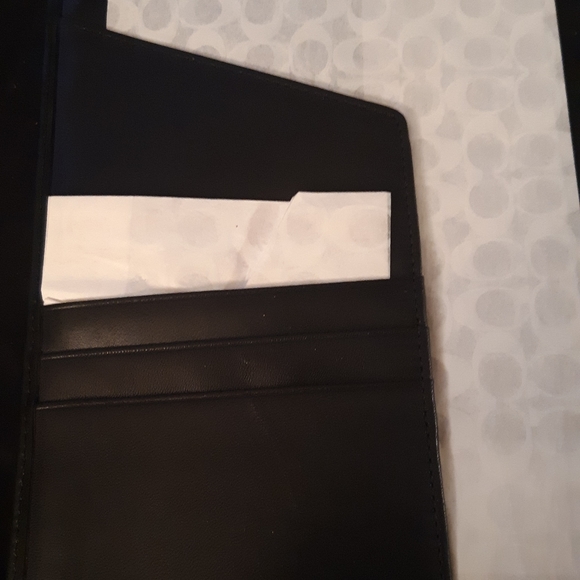 Coach notebook - Picture 9 of 13